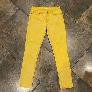 LEVI mustard skinny jeans